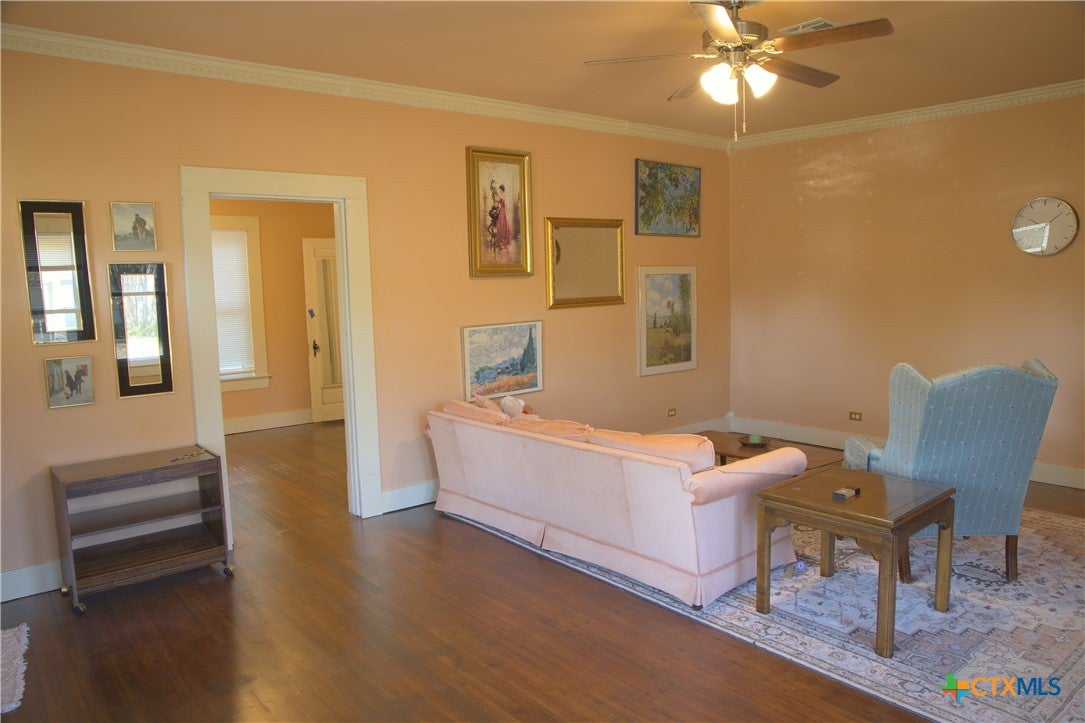 206 S 27th Street