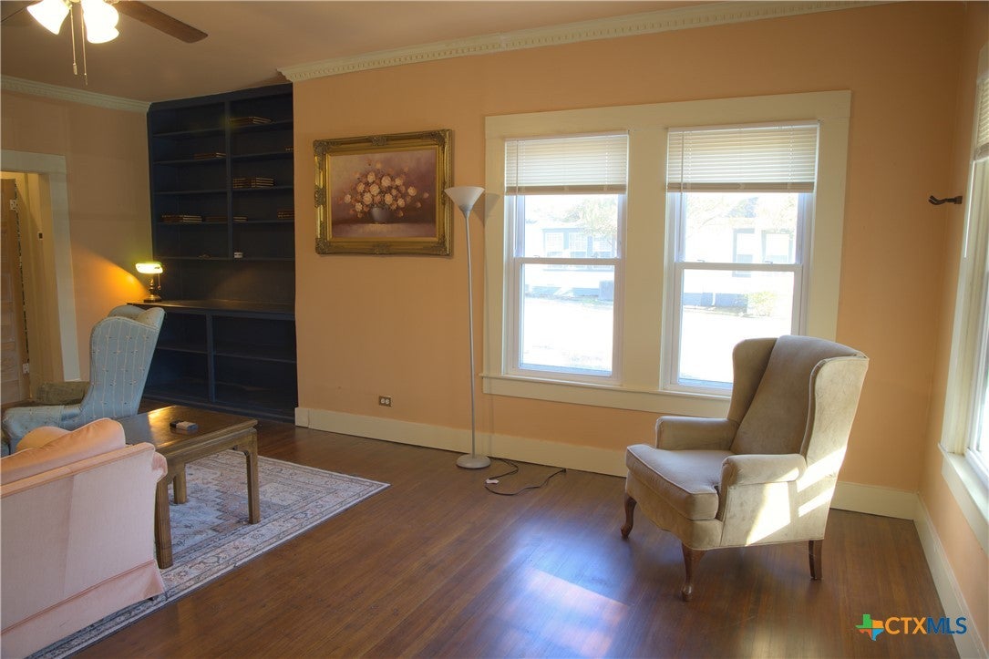 206 S 27th Street