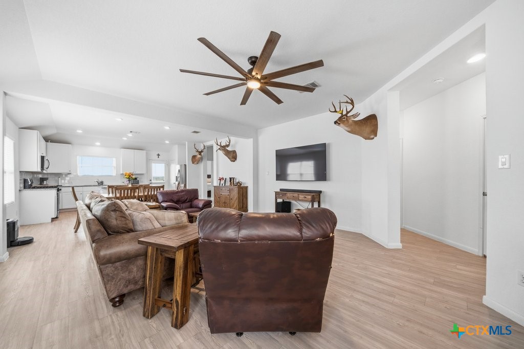 5814 Vestige Bend