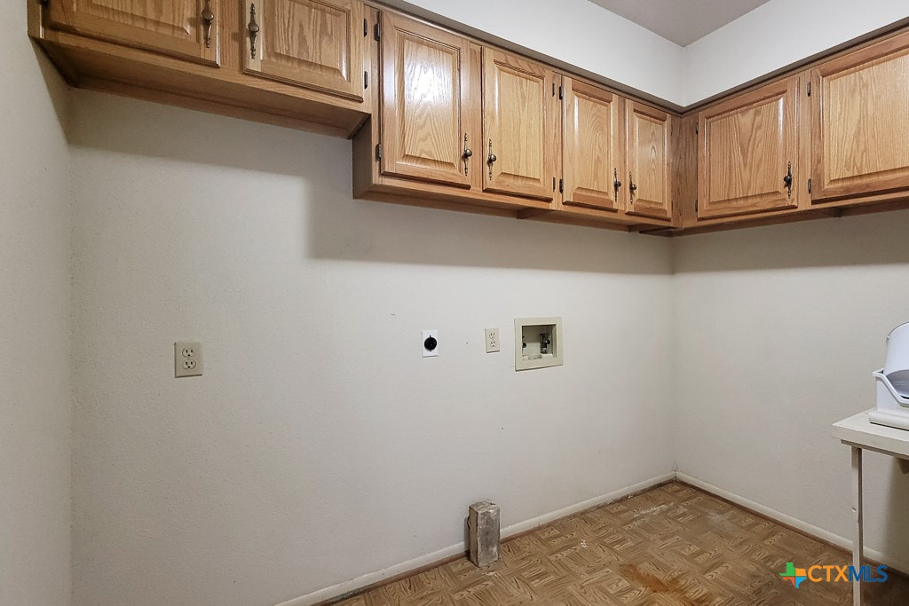 Spring Branch, Texas 78070, United States, 3 Bedrooms Bedrooms, ,2 BathroomsBathrooms,Residential,Pending,30049