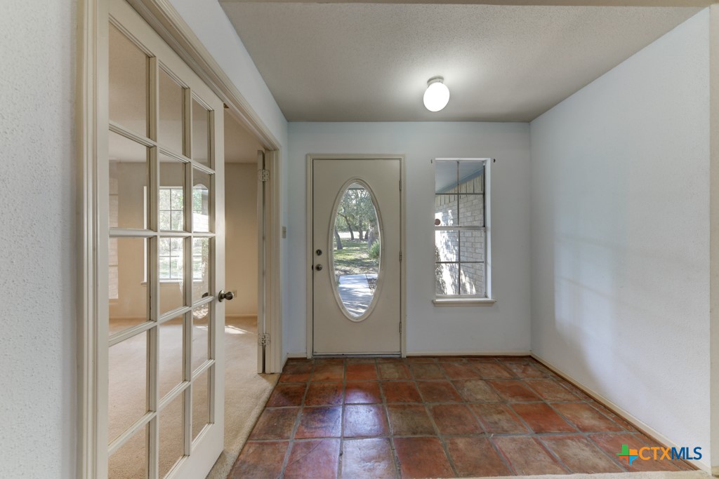 Spring Branch, Texas 78070, United States, 3 Bedrooms Bedrooms, ,2 BathroomsBathrooms,Residential,Pending,30049