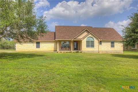 Photo of 175 Creekwood Drive, Gonzales, TX 78629 (MLS # 612112)