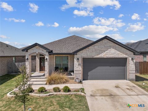 Photo of 2028 Butternut Road, Temple, TX 76502 (MLS # 607250)