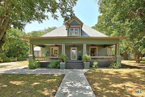 Photo of 1222 W Hopkins Street, San Marcos, TX 78666 (MLS # 592376)