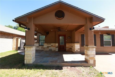 2706 Bowie Trail Temple TX 76502