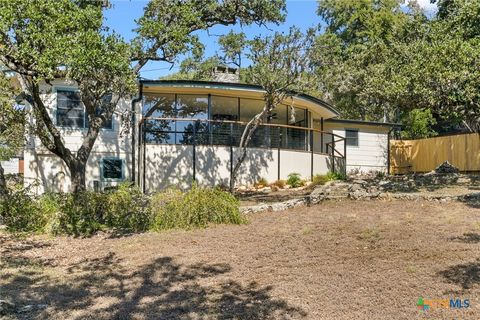 A home in San Marcos