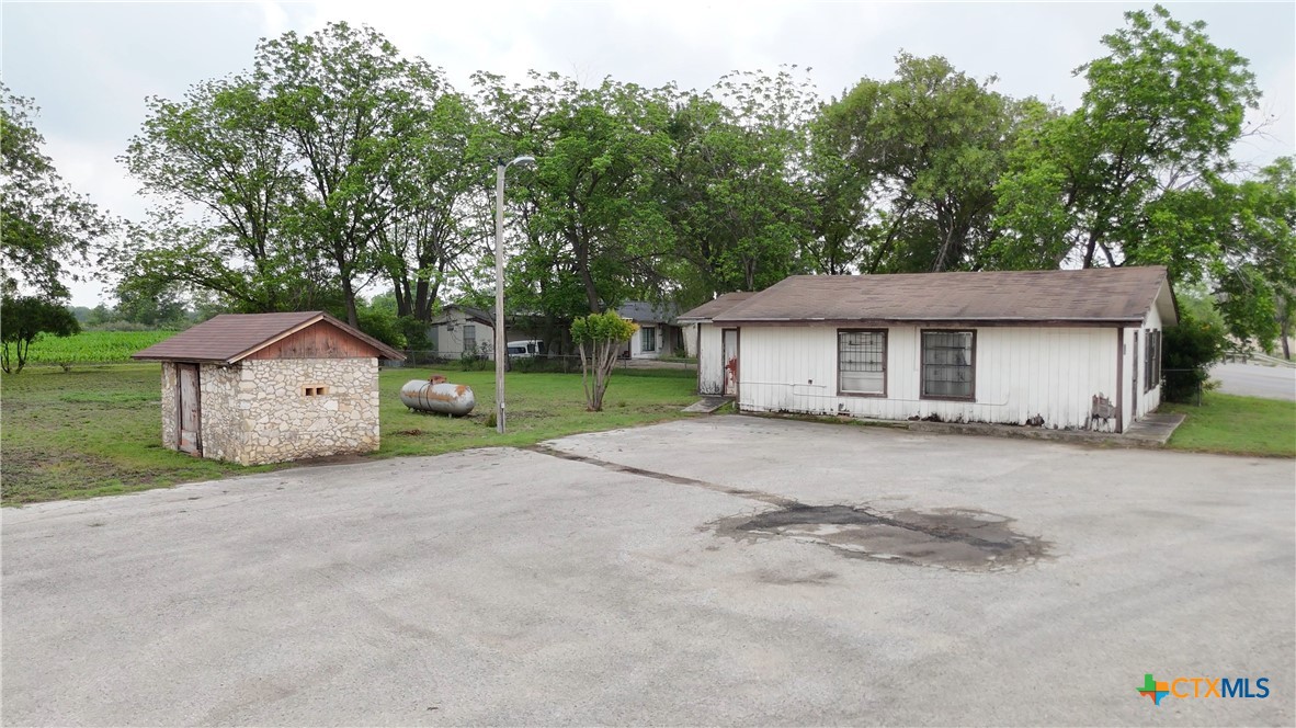 11722 Fischer Road