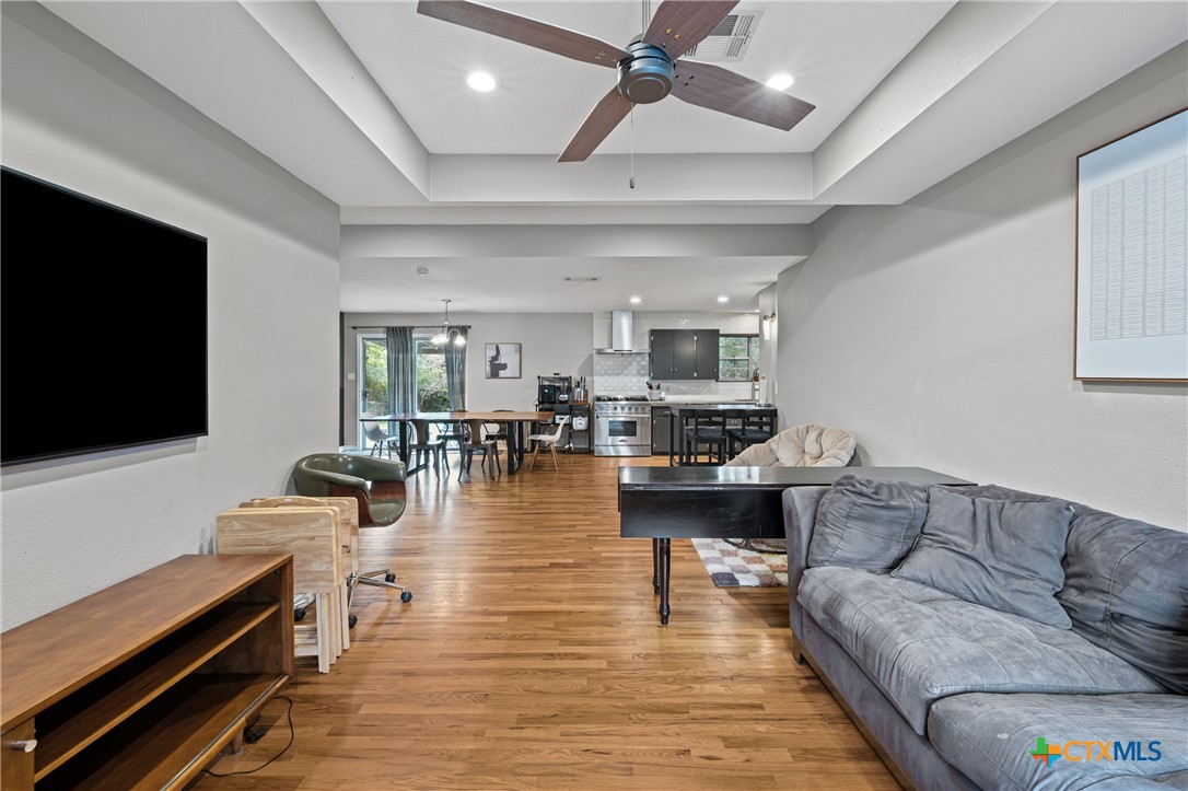 1406 N Penelope Street