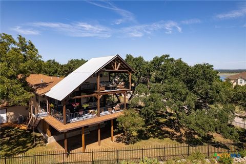 A home in Canyon Lake