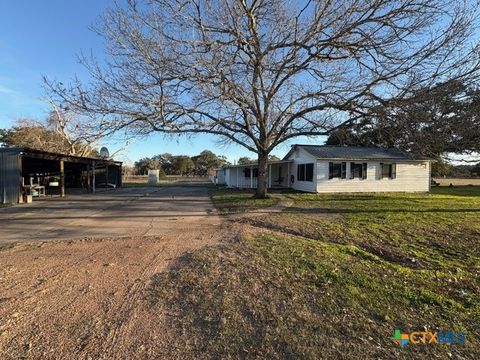 Photo of 351 Stone Oak Drive, Inez, TX 77968 (MLS # 603024)