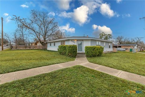 Photo of 2502 Powell Drive, Gatesville, TX 76528 (MLS # 603723)