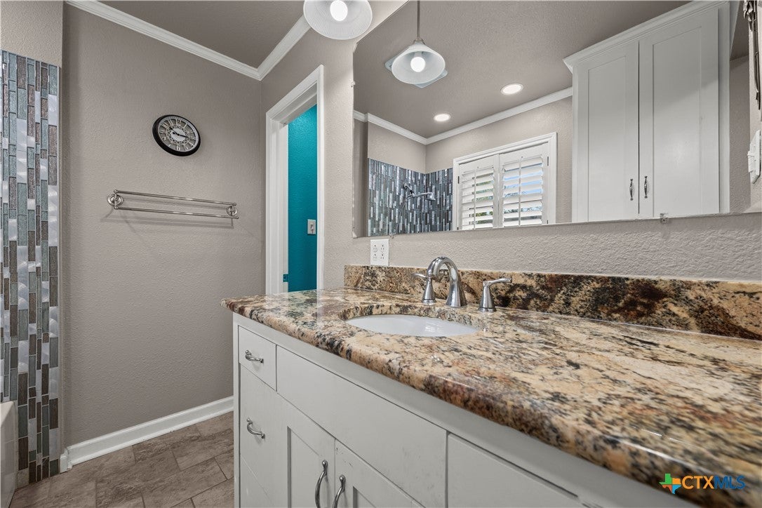 3610 Hopi Trail