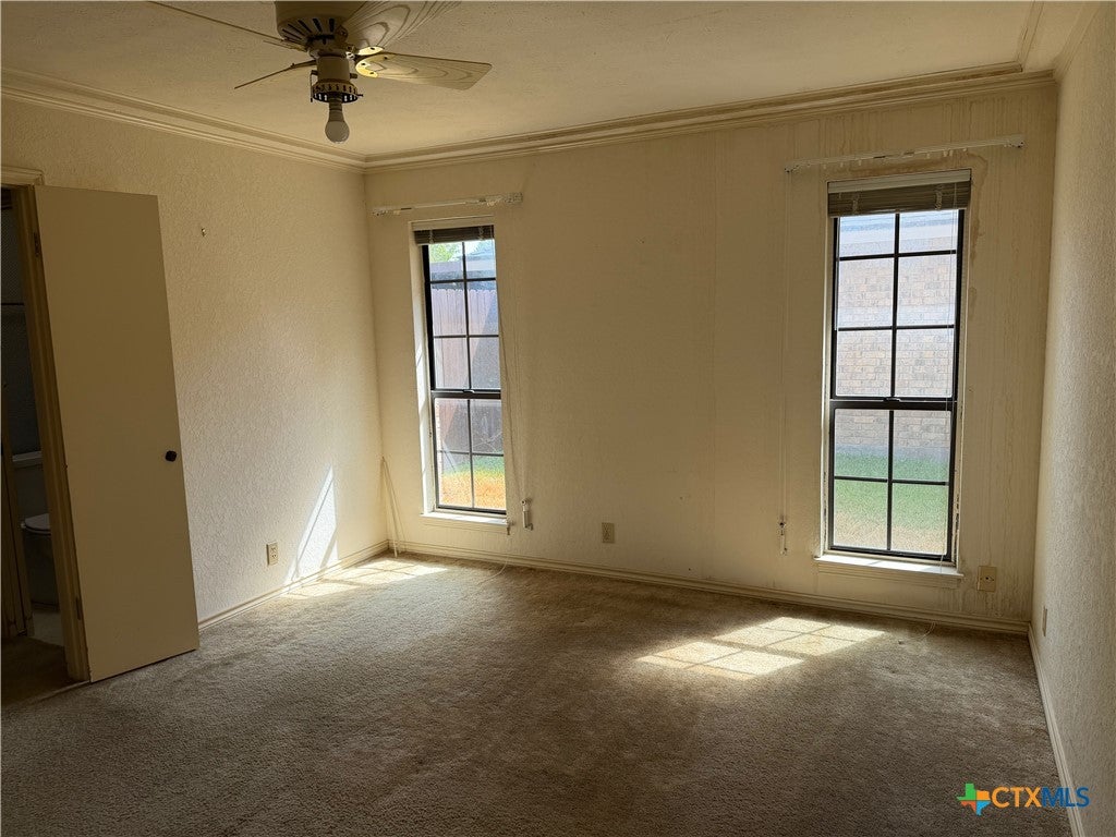 4405 Stagecoach Trail