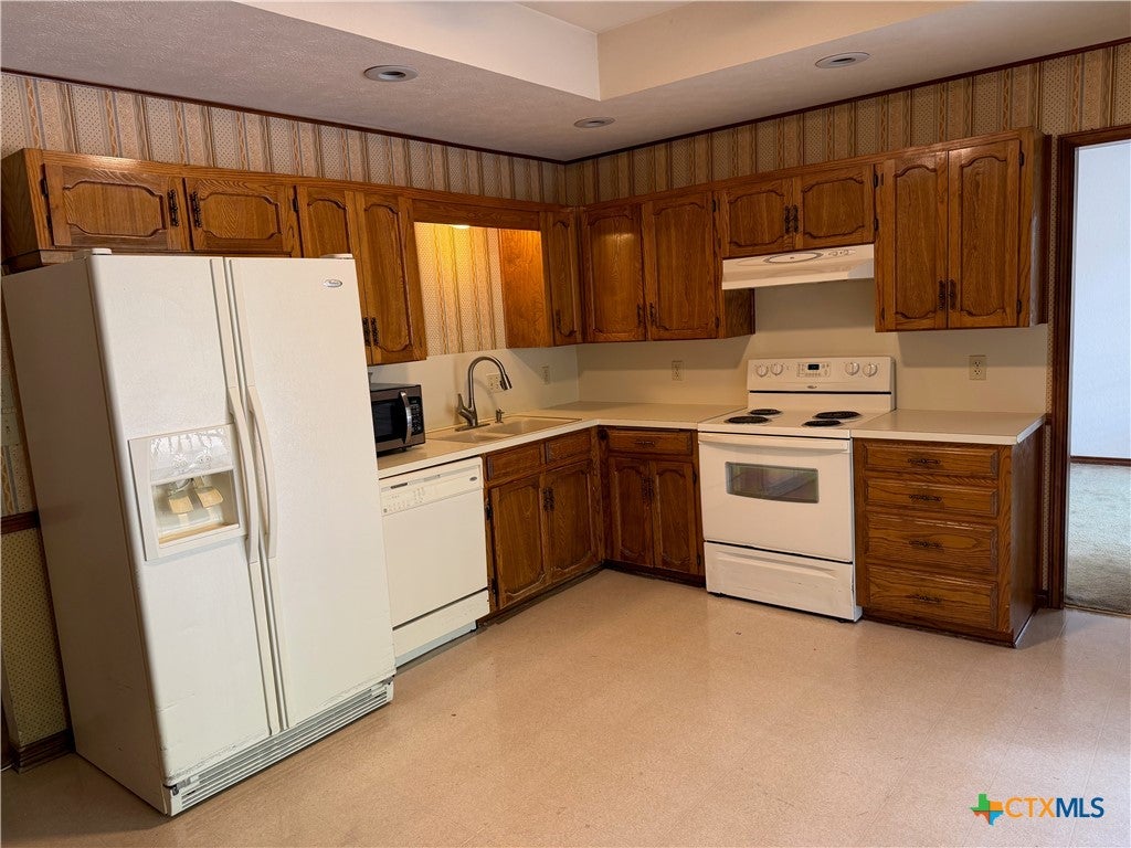 4405 Stagecoach Trail
