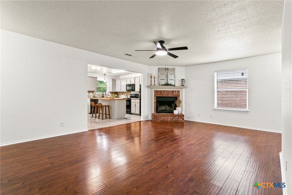 Photo of 4706 Stonehaven Drive, Temple, TX 76502 (MLS # 617399)