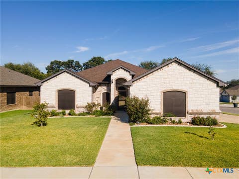 Photo of 8408 Elander Drive, Killeen, TX 76542 (MLS # 622861)