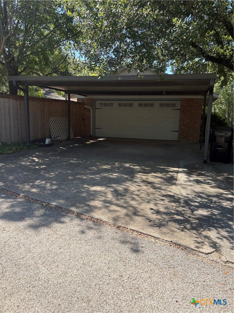 4302 Box Canyon Drive