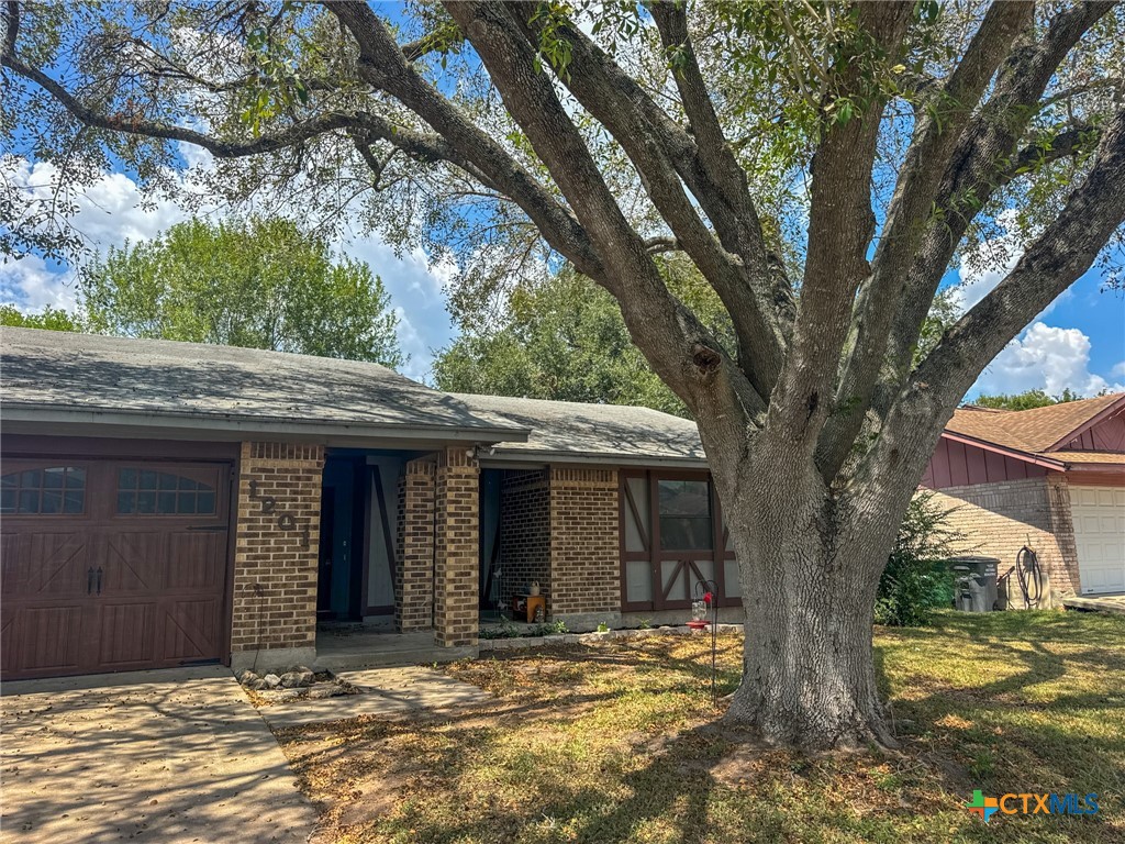 1201 Westwood Street