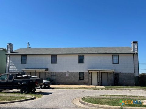 Photo of 1111 Eastside Drive, Killeen, TX 76543 (MLS # 595116)