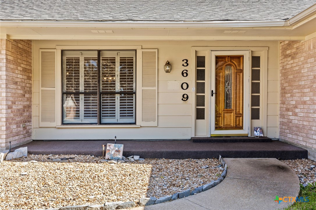 3609 Victorian Drive