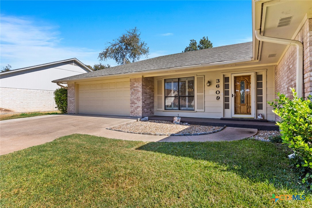 3609 Victorian Drive