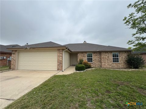 Photo of 3903 Jake Spoon Drive, Killeen, TX 76549 (MLS # 613705)