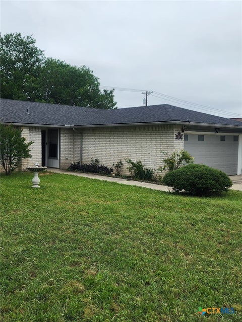 Photo of 2410 Buttercup Circle, Killeen, TX 76542 (MLS # 618654)
