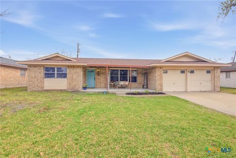 Photo of 2002 Mission Drive, Victoria, TX 77901 (MLS # 606641)