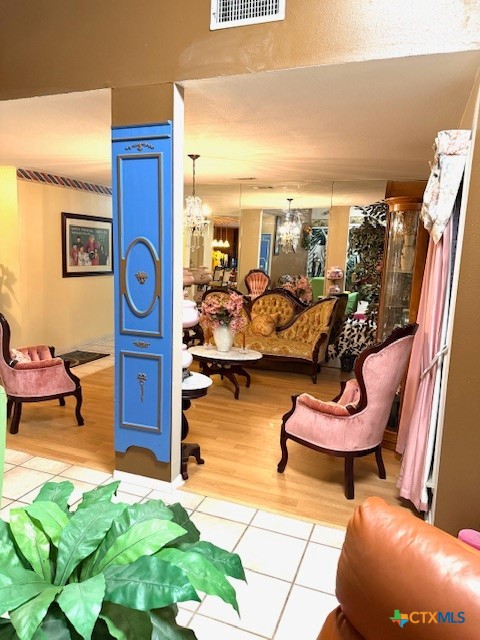 221 Navajo Drive