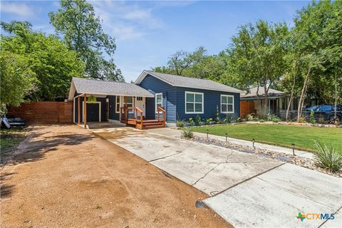 A home in San Marcos