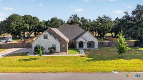 Photo of 3204 Keifer Marshall Drive, Temple, TX 76502 (MLS # 623302)