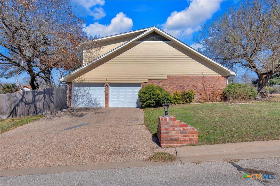 4111 Canyon Cliff Circle