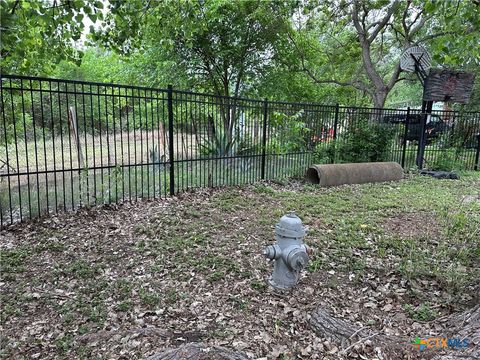 Photo of 2810 Singlefoot Lane, Austin, TX 78744 (MLS # 612103)