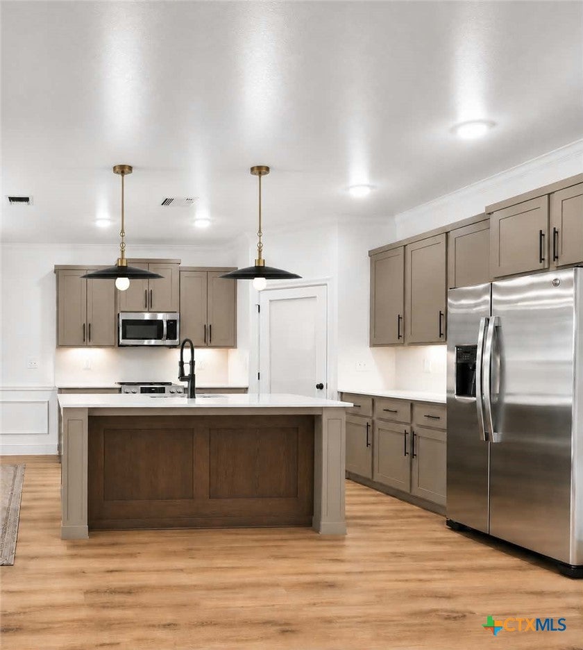 1722 Paint Horse Trail