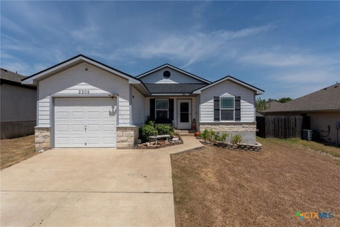 Photo of 2208 Stoneham, Temple, TX 76504 (MLS # 623445)