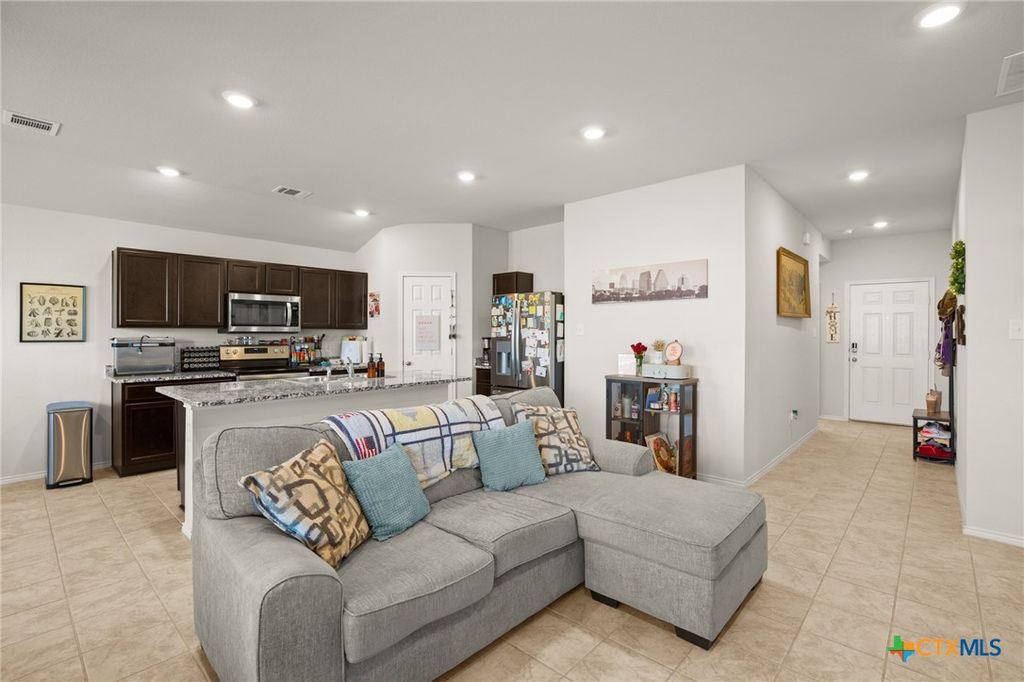 Photo of 9619 Murandy Drive, Killeen, TX 76542 (MLS # 610621)