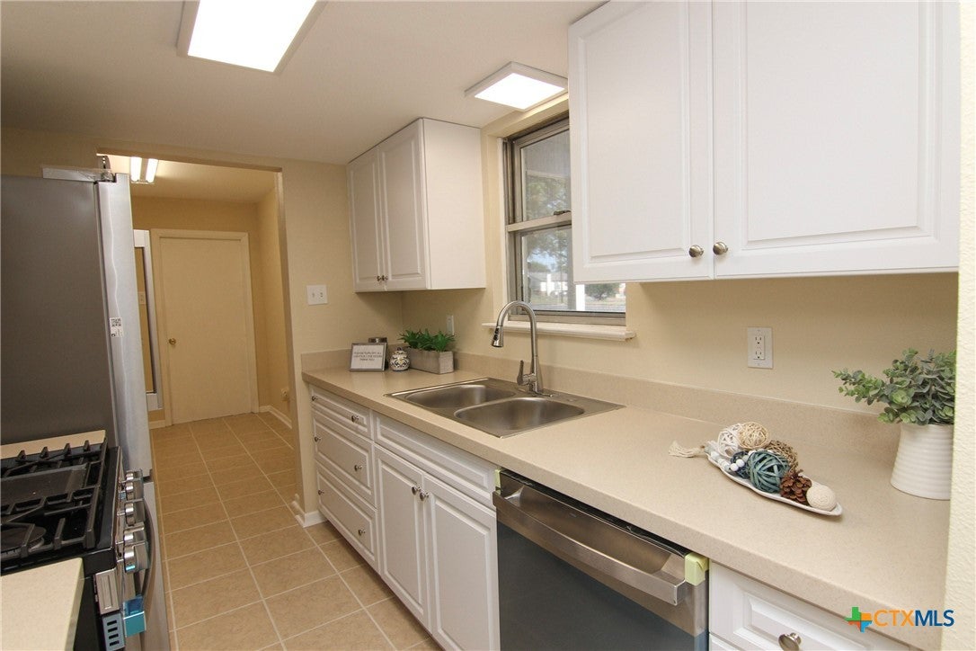 3203 Lake Charles Avenue, Killeen, TX, 76543 4 3203 Lake Charles Avenue