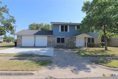 Photo of 3203 Lake Charles Avenue, Killeen, TX 76543 (MLS # 621586)