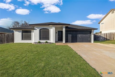 Photo of 4215 Rifle Drive, Killeen, TX 76542 (MLS # 602240)