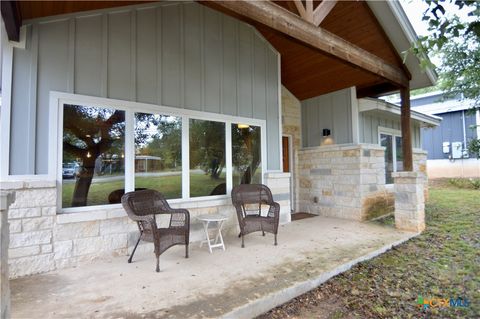 A home in Canyon Lake