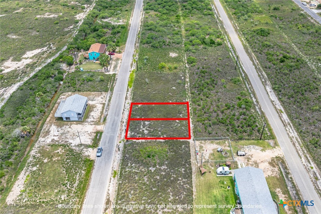 510 & 511 Water Oak Lane