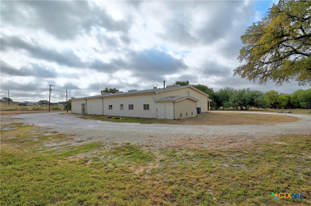 5916 W 290 Highway