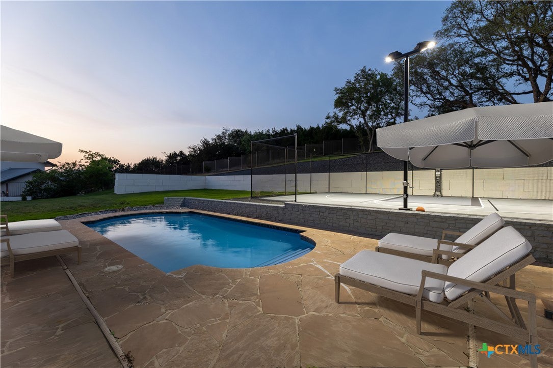 15 Vineyard Drive