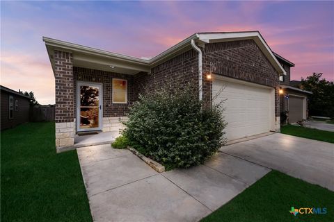 Photo of 114 Texas Lantana, New Braunfels, TX 78130 (MLS # 604981)