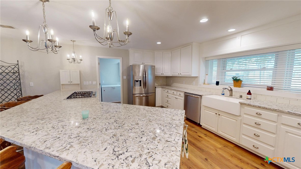 1371 Fannin Oaks Drive
