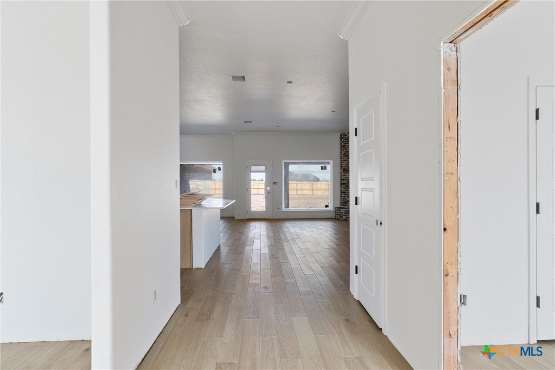 1312 Flint Ridge Loop