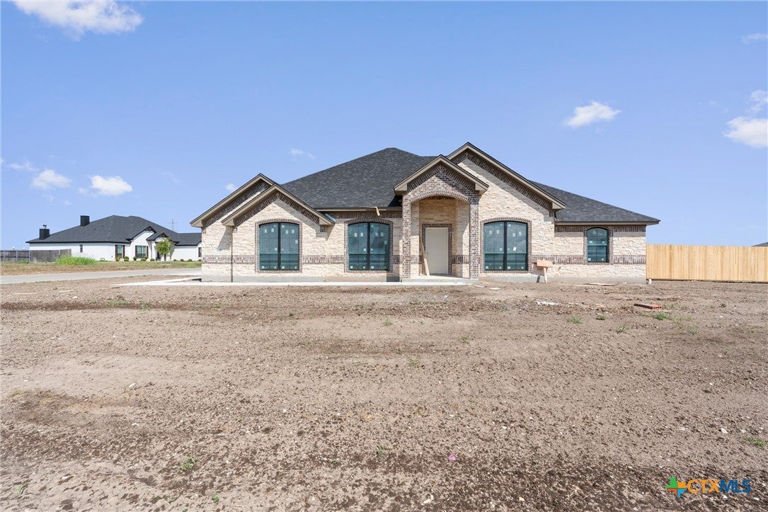 1312 Flint Ridge Loop