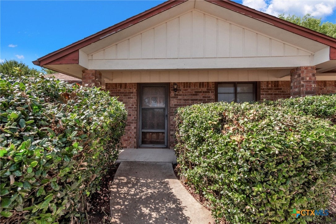 614 Turtle Bend Drive