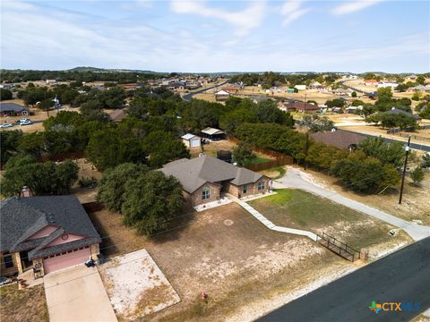 A home in Kempner