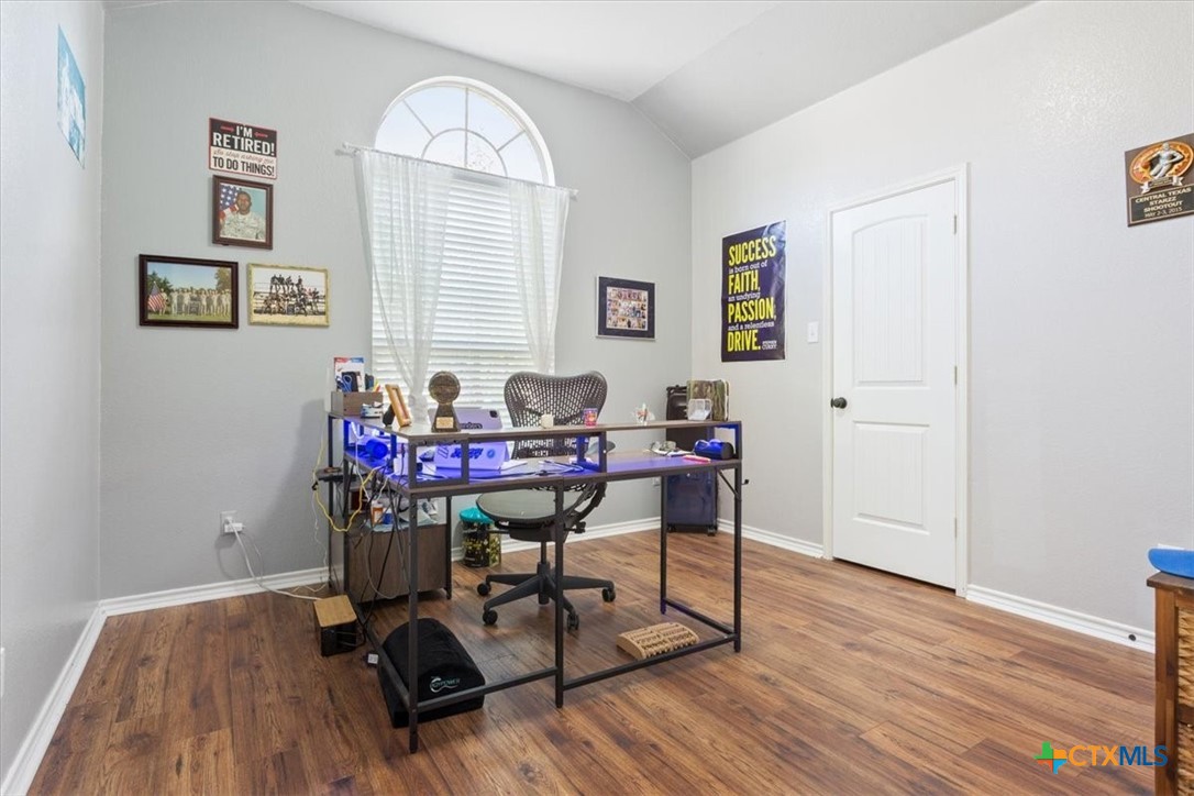 3904 Scenic Trail Drive